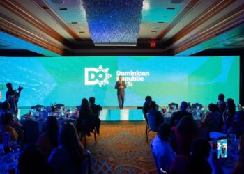 David Collado presenta en Houston la estrategia turística de República Dominicana en su Roadshow número 12