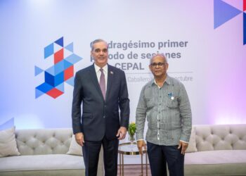 Presidente Abinader aborda con secretario general de la OEA plan de acción para Haití y situación de la democracia en la región; conversa con Michelle Bachelet sobre crecimiento y políticas sociales