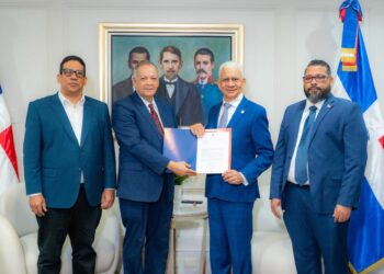 Senado recibe del Poder Ejecutivo proyecto de Ley General de Concesiones de Bienes, Servicios y Obras Públicas
